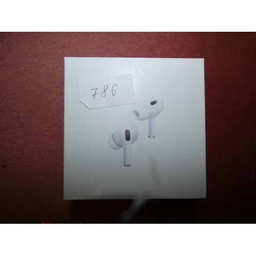 786 - PAIR OF EARPHONES