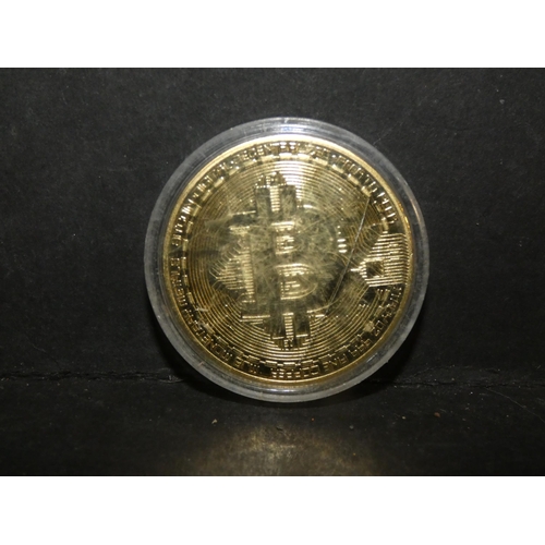 63 - 2013 COPPER BITCOIN CRYPTO COLLECTIBLE COMMEMORATIVE COIN