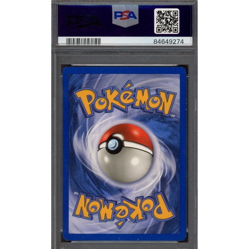 47 - Pokémon TCG - PSA 8 'Crystal' Charizard - Holo #146 - Skyridge