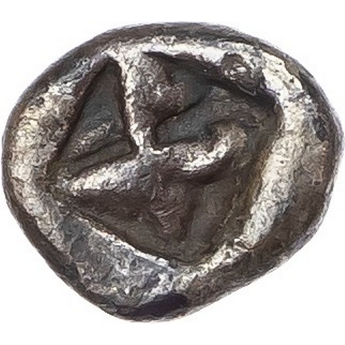 37 - Attica, Athens (c. 545-525/15 BC) AR Wappenmunzen Obol, 0.61g.