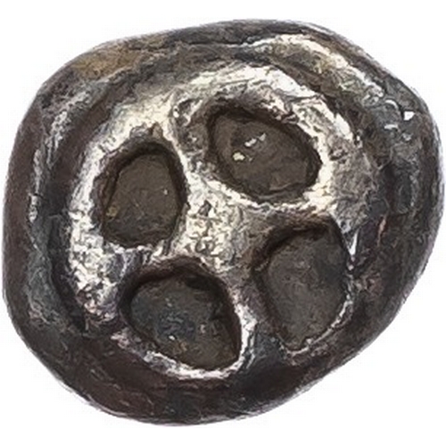 37 - Attica, Athens (c. 545-525/15 BC) AR Wappenmunzen Obol, 0.61g.