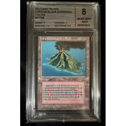 148 - Magic The Gathering - Volcanic Island Foreign Black Boarder Italian CMG 8