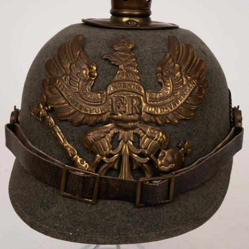 87 - Imperial German World War One Prussian Other Ranks Ersatz Pickelhaube

*Makers Label Verkaufskonor L... 