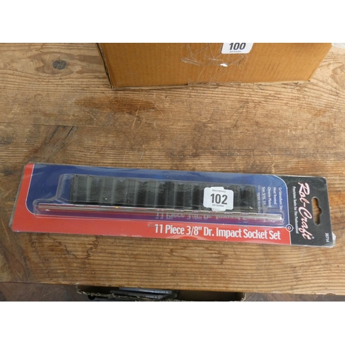 31 - An 11 piece 3/8th