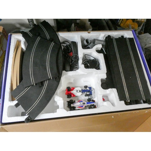 56 - A Scalextric A1 Grand Prix set (bought as found)