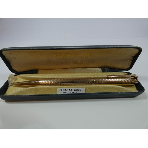 592 - 9ct gold Yard-O-Led propelling pencil in original box, excellent condition, gross weight all in 27.8... 