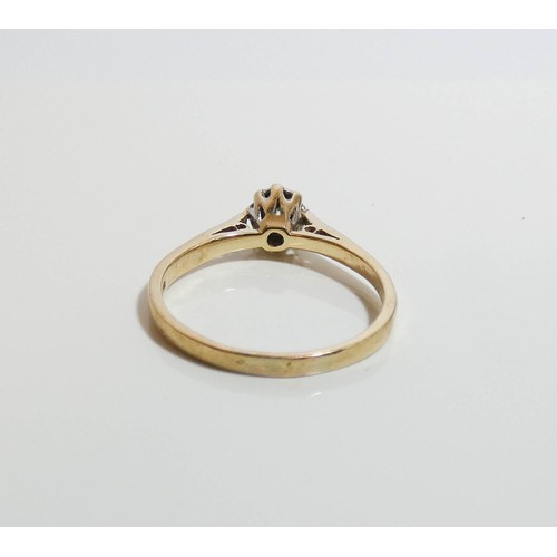 587 - 9ct gold diamond single stone ring, hallmarked, ring size O