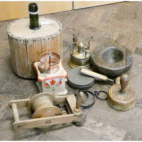 290 - A collection of kitchenalia to include coffee grinders, meat hook, scales etc