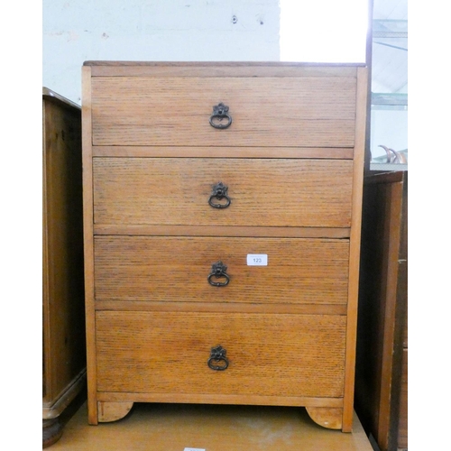 123 - A small oak chest of four long drawers, 21