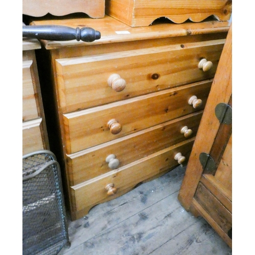 61 - A modern pine chest of four long drawers 2'6 wide