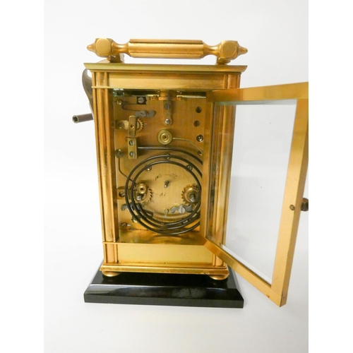 510 - French brass cased carriage clock, fully striking on the hour and half hour, with one strike on the ... 