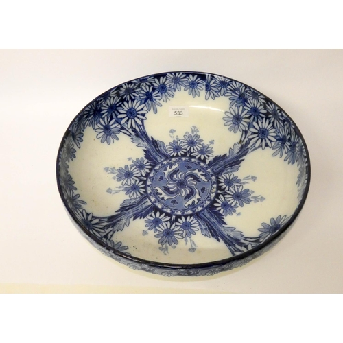 533 - Royal Doulton Daisy patterned blue and white bowl 14 1/2