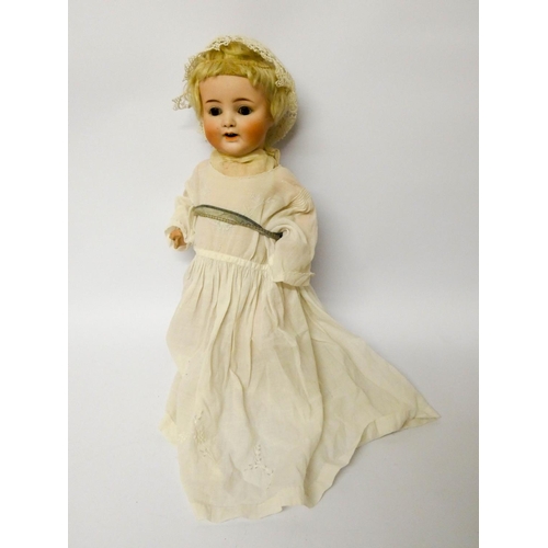 534 - An Alt Beck and Gottschalck bisque headed doll with blinking eyes and cry sound