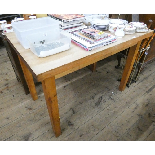 100 - A large heavy kitchen table with good thick chopping board style top, 4' x 2'6