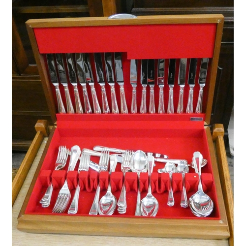 45 - A canteen of plated cutlery in fitted case