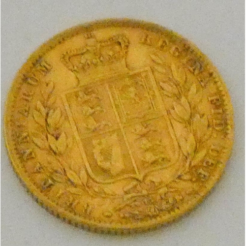 600 - Victorian gold sovereign, shield back -1872