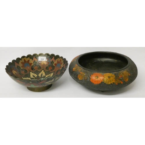 532 - Circular Chinese pottery Chrysanthemum decorated fruit bowl (12