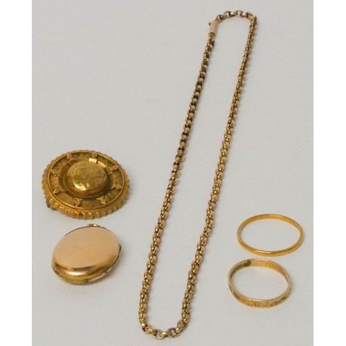 592 - 9ct gold belcher link chain, Victorian target brooch, a gilt locket and two 9ct wedding bands, total... 