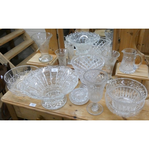 192 - A heavy cut glass fruit bowl, various other glass fruit bowls, vases etc