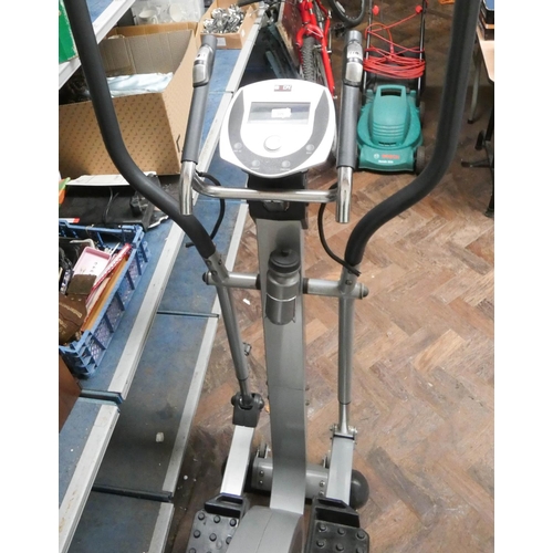 325 - A body Sculptuer skiing style exercise machine