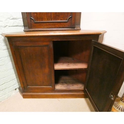 236 - A Georgian wall hanging oak corner cabinet with panel door and a Victorian mahogany floor standing t... 