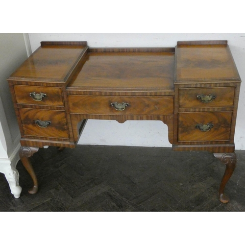 186 - Mahogany bow fronted kneehole dressing table or desk, 3'9 wide