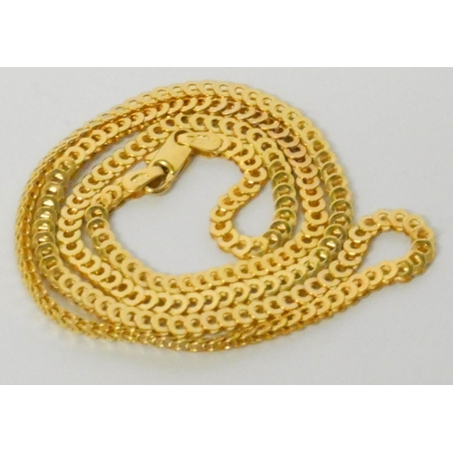 639 - Modern Italian 9ct yellow gold flattened link chain necklace, marked 375, weight 8.1 grams