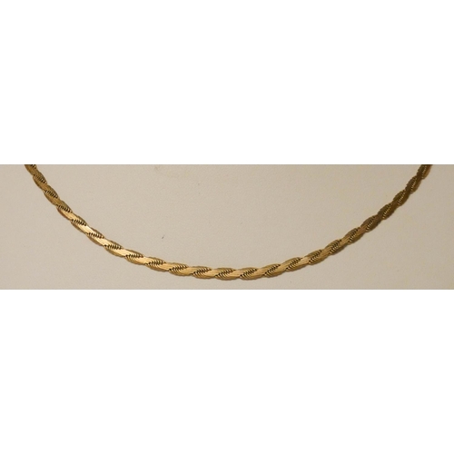 645 - Italian 9ct yellow gold plaited link necklace, weight 7.5 grams