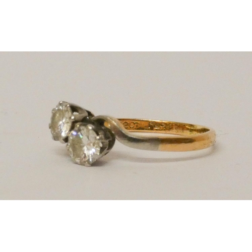 674 - 18ct gold and platinum mounted two stone diamond ring, set with wo brilliant cut diamonds of approxi... 