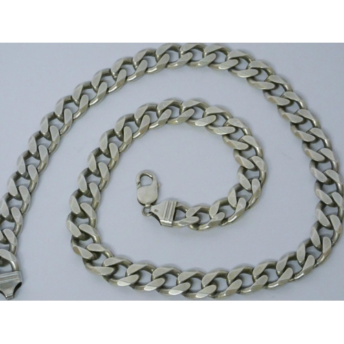 579 - A very large chunky silver curb chain necklace, 160 grams, 62 cms long