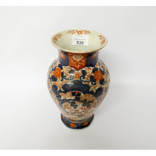 530 - A Japanese Imari vase 24cms tall