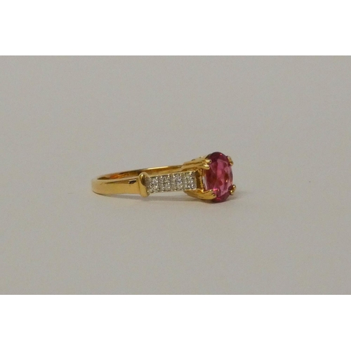 575 - Modern 18ct yellow gold pink tourmaline and diamond ring, ring size R