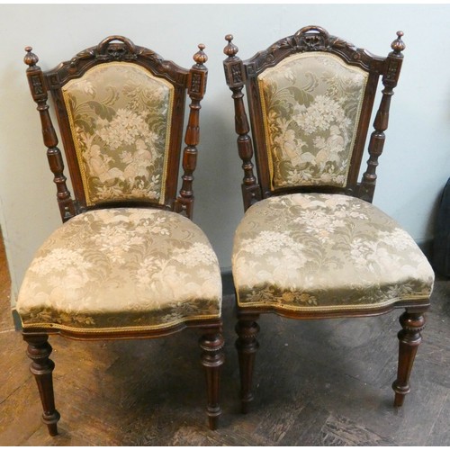 396 - A pair of Victorian walnut dining or occasional chairs with upholstered seats and backs