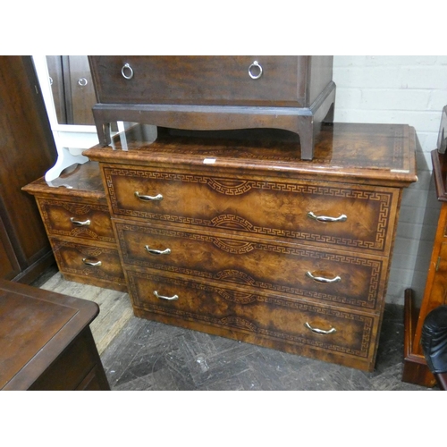 201 - A marquetry effect Italian gloss chest of three drawers and a matching two drawer bedside cabinet