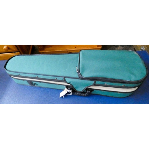 271 - Modern Chinese violin in bow in padded travelling case