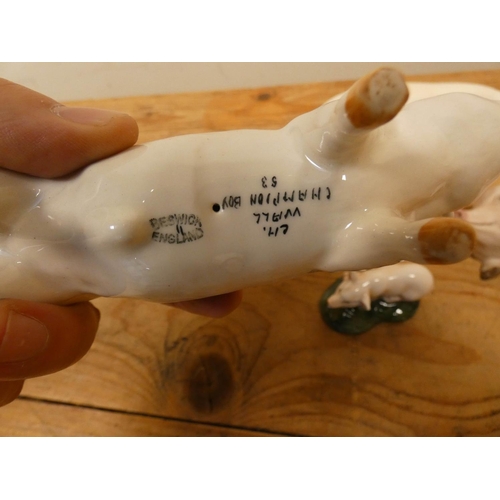 222 - Two Beswick models of pigs, a small Doulton pig and two Aynsley pigs