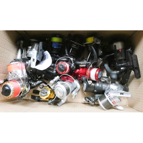 341 - A large quantity of fixed spool fishing reels including CB4000 long cast, DS Pro Euro style VIP 40 l... 