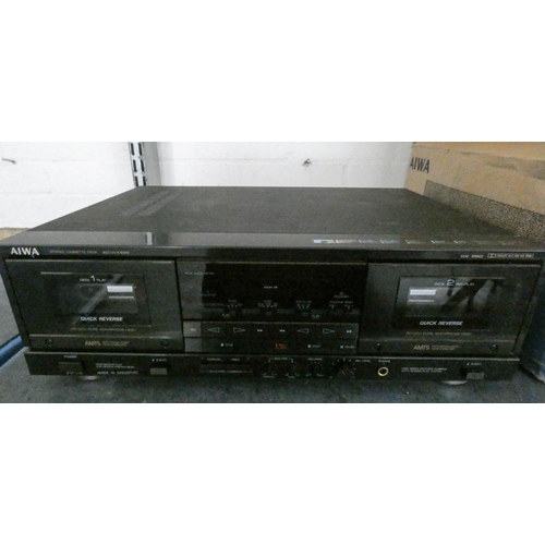 371 - A boxed Aiwa stereo cassette deck