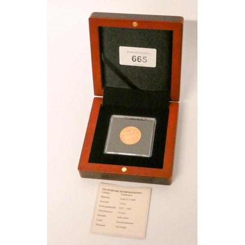 665 - Queen Elizabeth II 1966 Full Gold Sovereign, in fitted case.