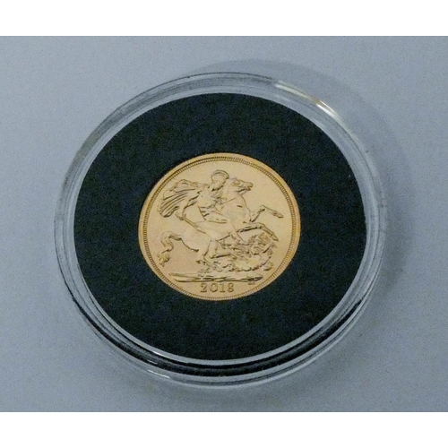 672 - 2018 Queen Elizabeth II Proof Sovereign in fitted box