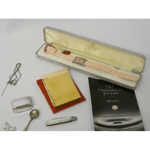 566 - Silver jewellery, pill box, pen knife, Cornwall Pearl ladies watch in box etc.