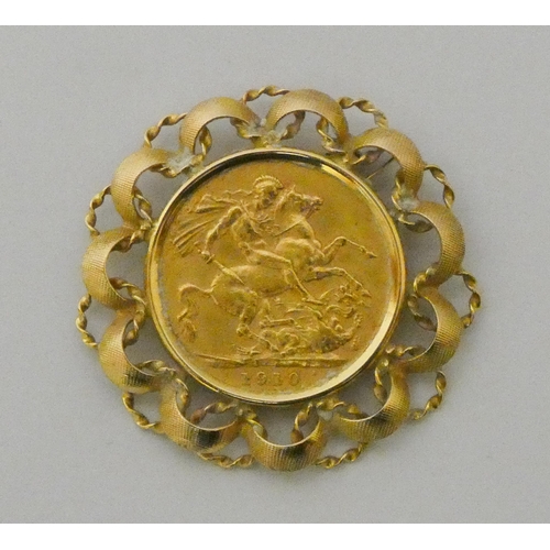 601 - 1910 Edward VII full gold sovereign in a pendant mount, gross weight 10.7