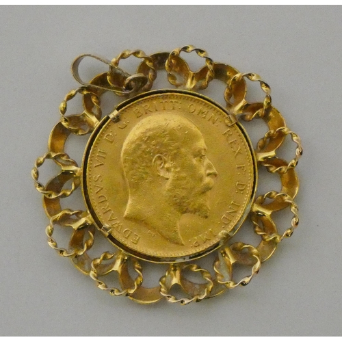 601 - 1910 Edward VII full gold sovereign in a pendant mount, gross weight 10.7