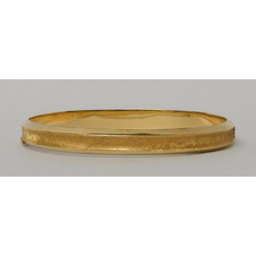 611 - Knud Hejl, Danish 14ct yellow gold bangle, marked K.HE, gross weight 12gms