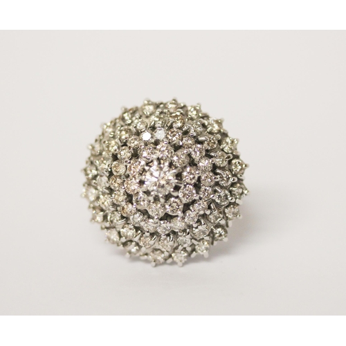 619 - Large and impressive diamond cluster circular ring, set with approximately 4 carats of diamonds on a... 