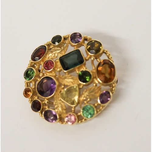 676 - Modern quality 18ct yellow gold and multi-gem set circular brooch, hallmarked, diameter is 3.5cms, w... 