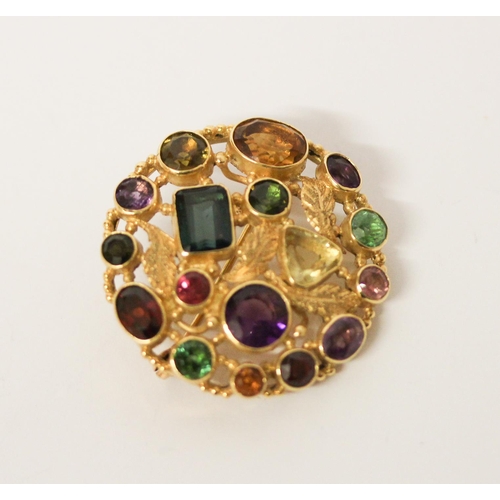 676 - Modern quality 18ct yellow gold and multi-gem set circular brooch, hallmarked, diameter is 3.5cms, w... 