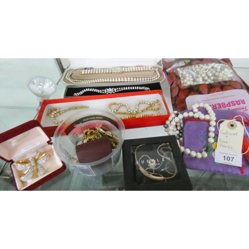 107 - Collection of cultured and faux pearls and assorted paste set vintage costume jewellery