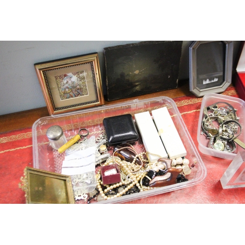 246 - Two bank notes, medallion, costume jewellery, watches and other collectables