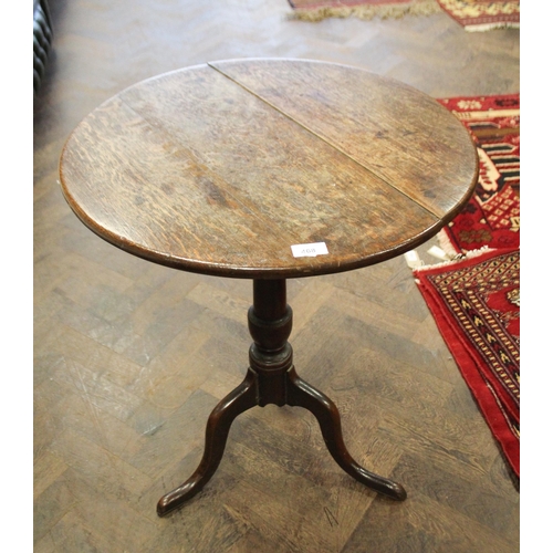 468 - Early Victorian circular oak occasional table on pillar and tripod base, 24